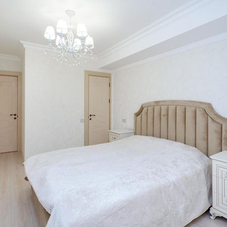 5A Beautiful Apartment In The Center Of The Capital Photo Original Yerevan Exterior photo